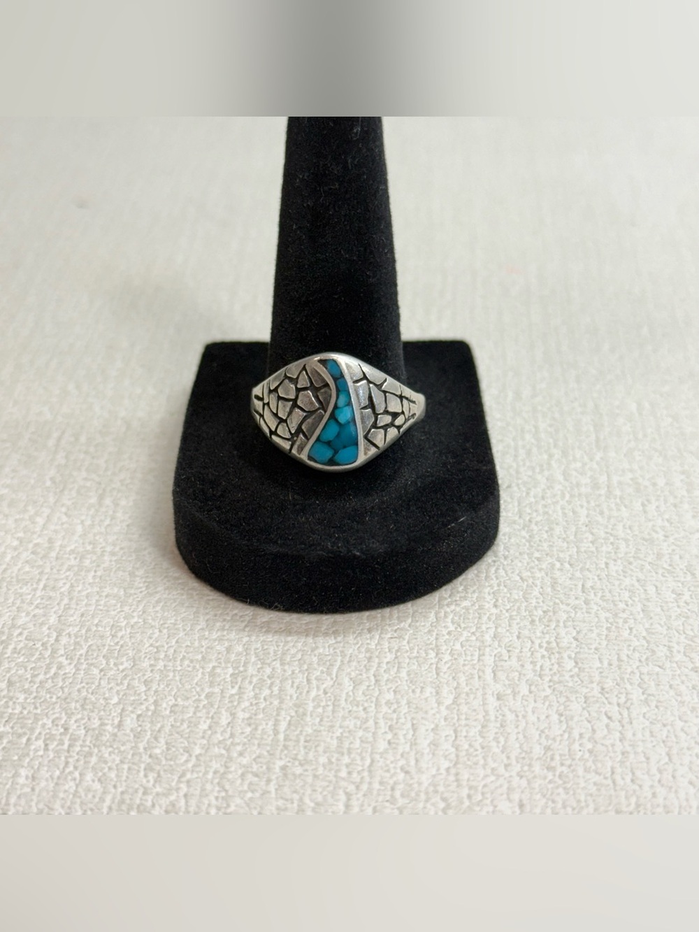 Vintage sterling silver and turquoise chip ring size 10 3/4